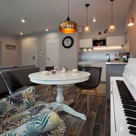 City Of The Kings Piano Apartment Краков Экстерьер фото
